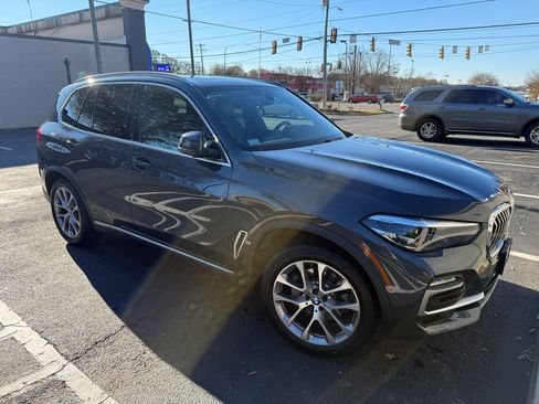 Used 2021 BMW X5 xDrive40i w/ Convenience Package image 5