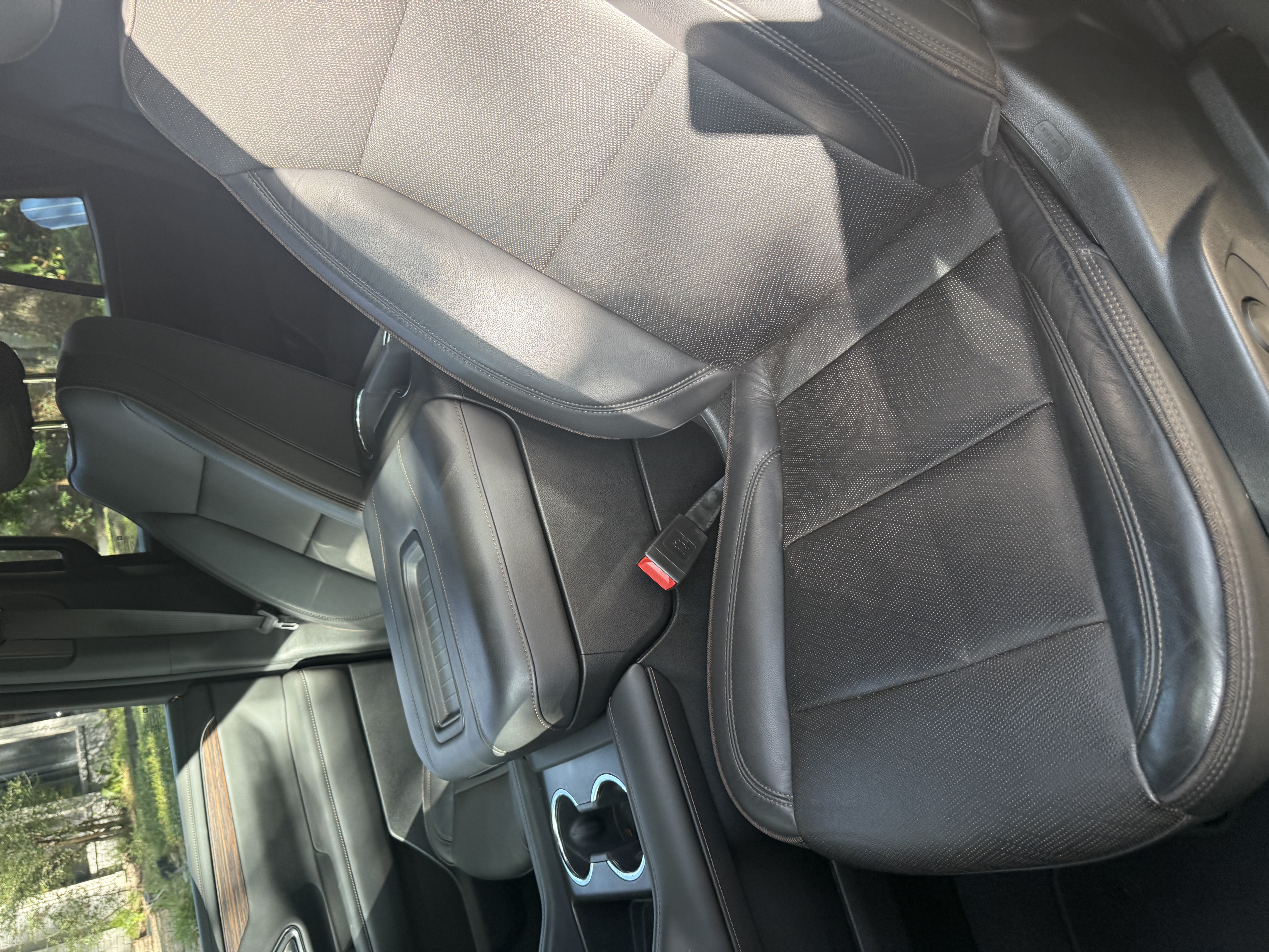 Used 2021 Chevrolet Tahoe High Country RWD image 20