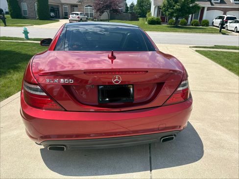 Used 2016 Mercedes-Benz SLK 300 image 5