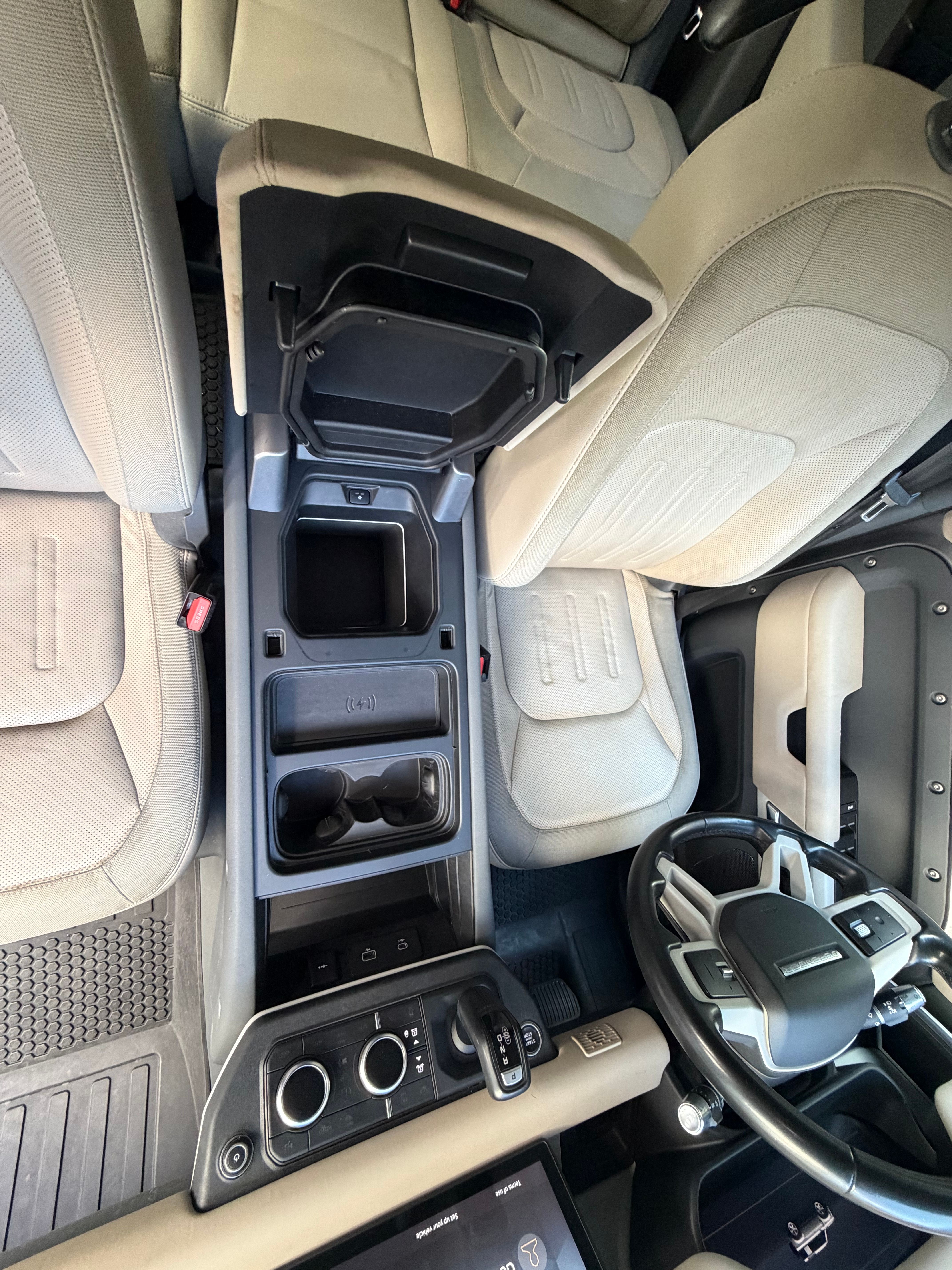 Used 2020 Land Rover Defender 110 S AWD/4WD image 23