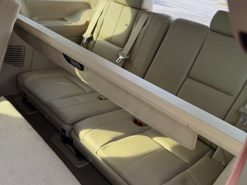 Used 2010 Chevrolet Tahoe LT image 5