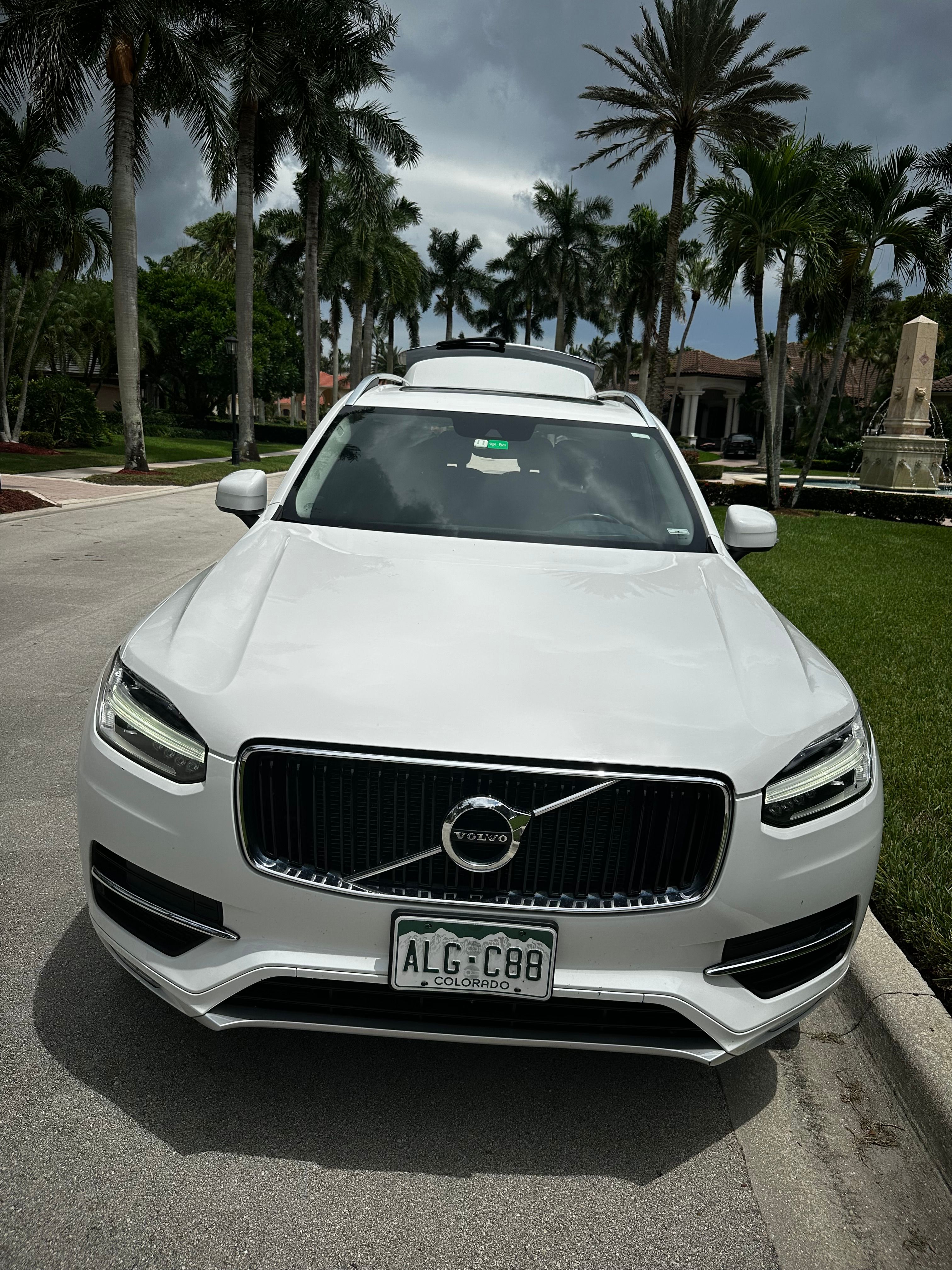 Used 2019 Volvo XC90 T6 Momentum w/ Protection Package Premier AWD/4WD image 2