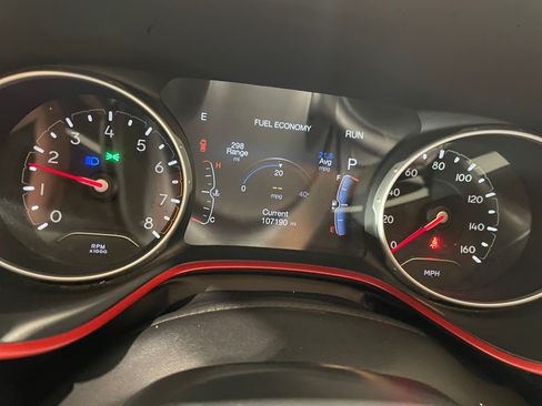 Used 2018 Jeep Compass Trailhawk w/ Leather Interior Group image 18