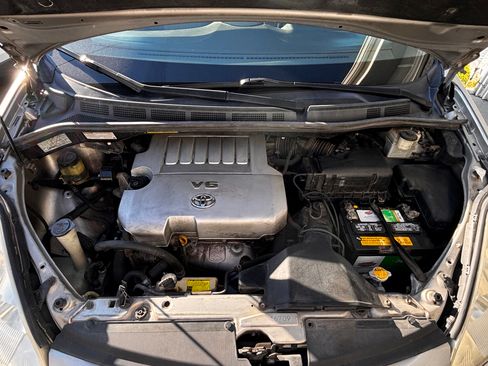 Used 2009 Toyota Sienna LE image 31