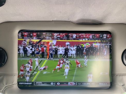 Used 2006 GMC Savana 1500 w/ Preferred Equipment Group image 32