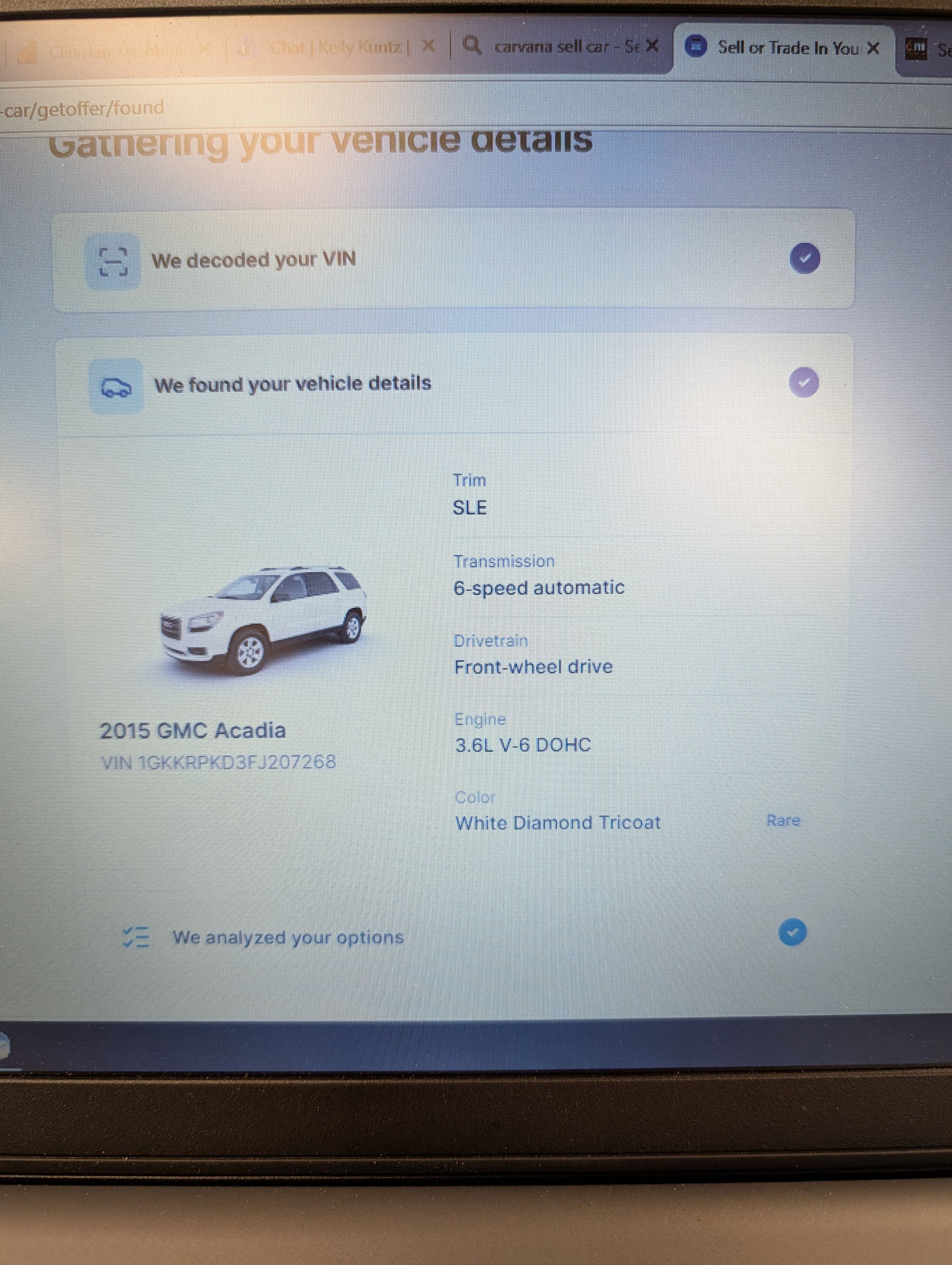 Used 2015 GMC Acadia SLE FWD image 17