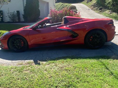 Used 2024 Chevrolet Corvette Stingray Preferred Conv RWD image 1