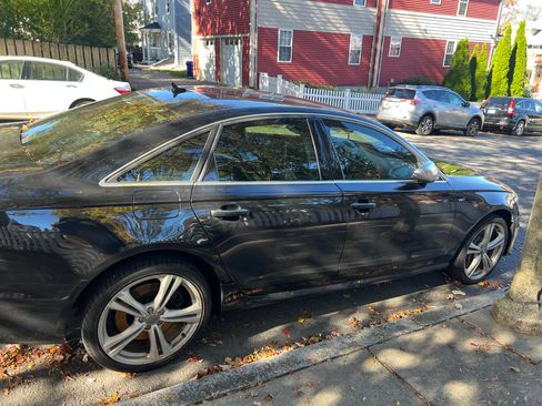 Used 2013 Audi S6 Prestige image 2