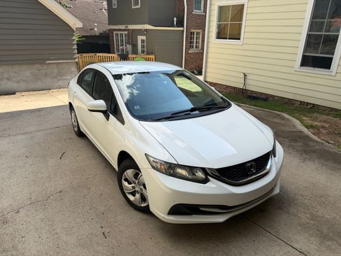 Used 2015 Honda Civic LX image 1