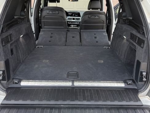 Used 2021 BMW X5 xDrive45e w/ Executive Package image 23