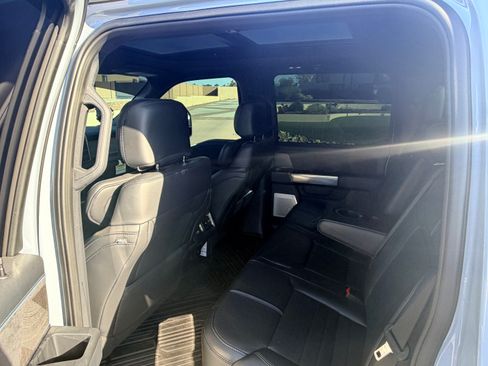 Used 2025 Ford F350 Platinum image 19