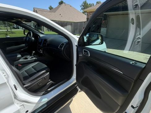 Used 2021 Jeep Grand Cherokee Limited RWD image 13