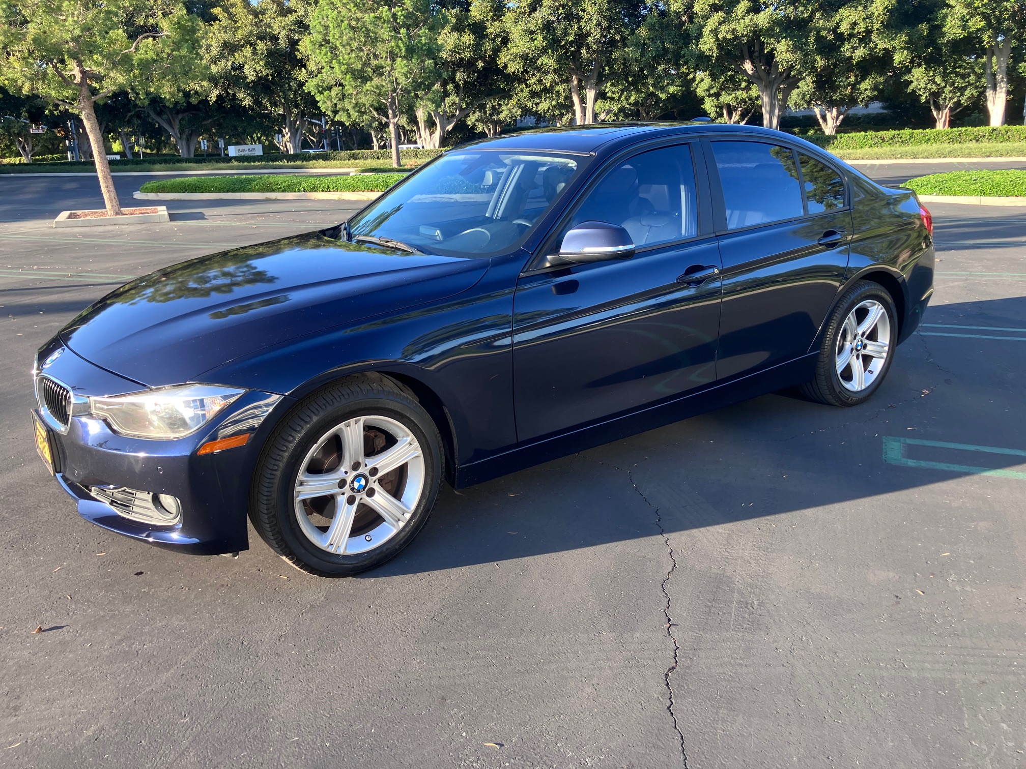 Used 2012 BMW 328i Sedan RWD image 1