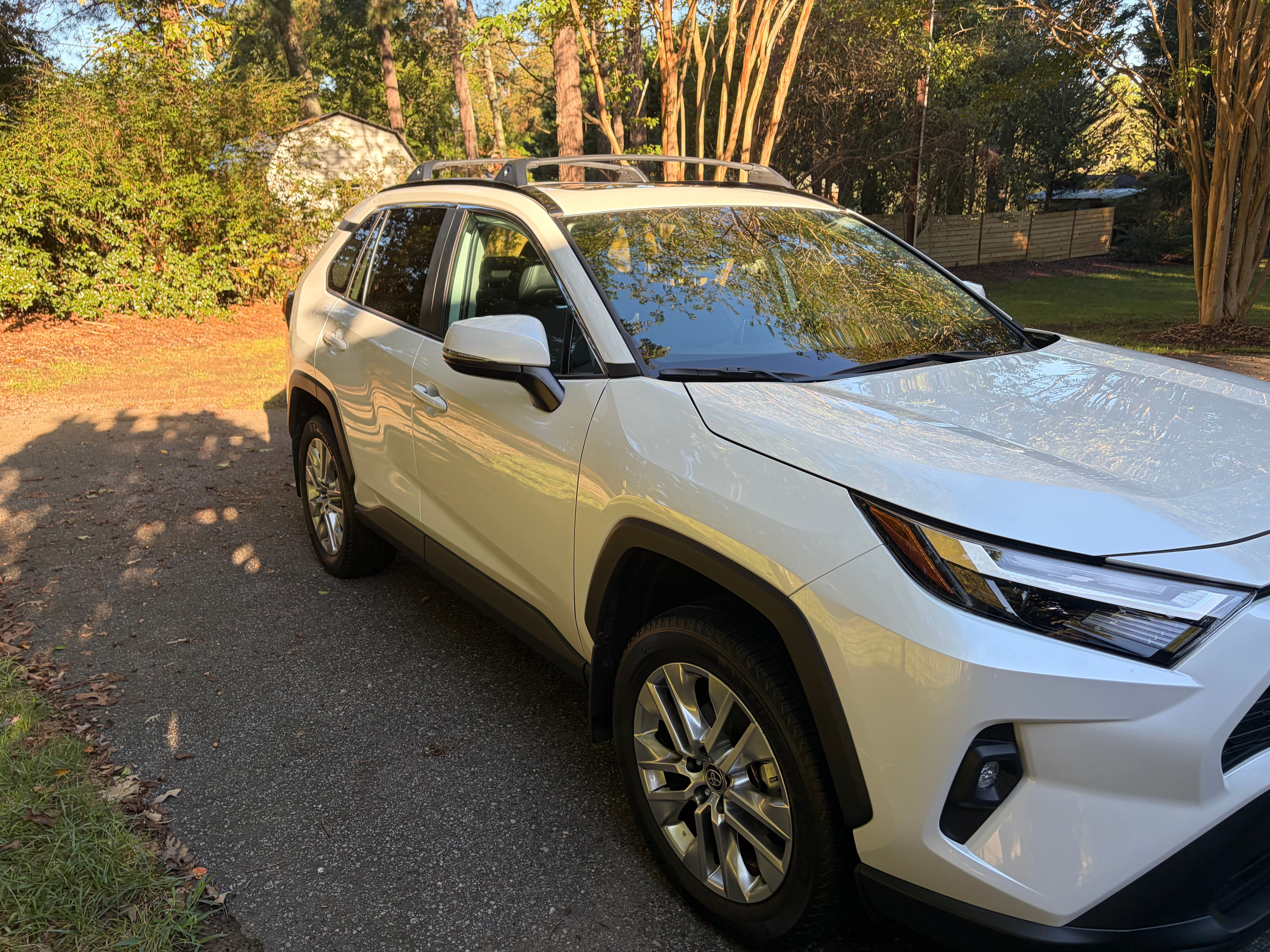 Used 2025 Toyota RAV4 XLE Premium w/ Weather Package FWD image 15