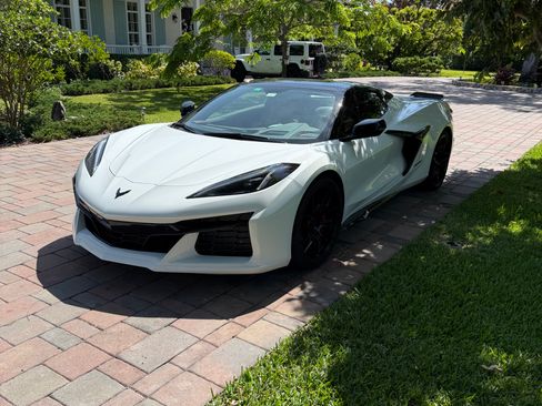 Used 2023 Chevrolet Corvette Z06 w/ Stealth Interior Trim Package image 14