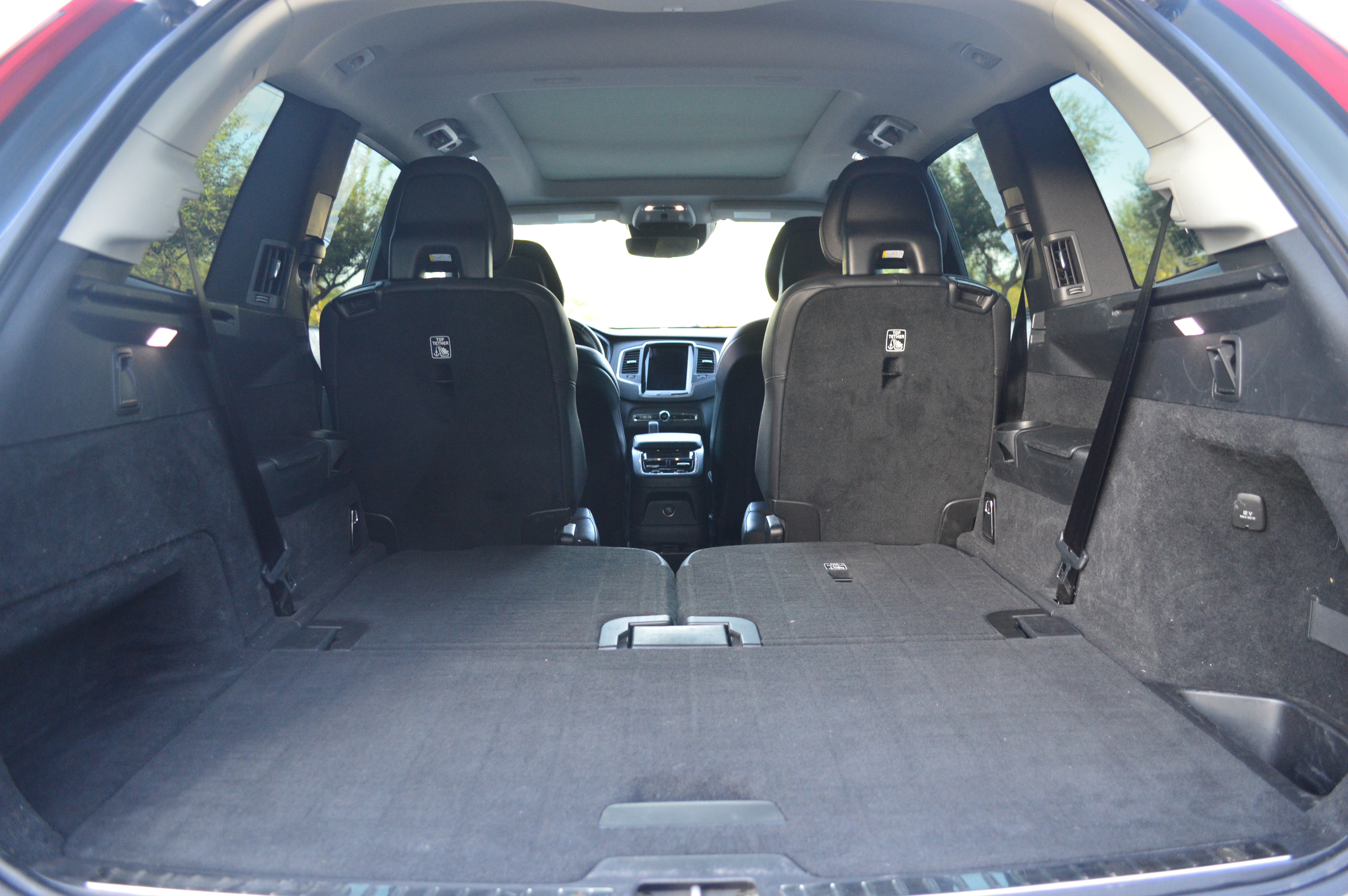 Used 2020 Volvo XC90 T8 Momentum AWD/4WD image 21