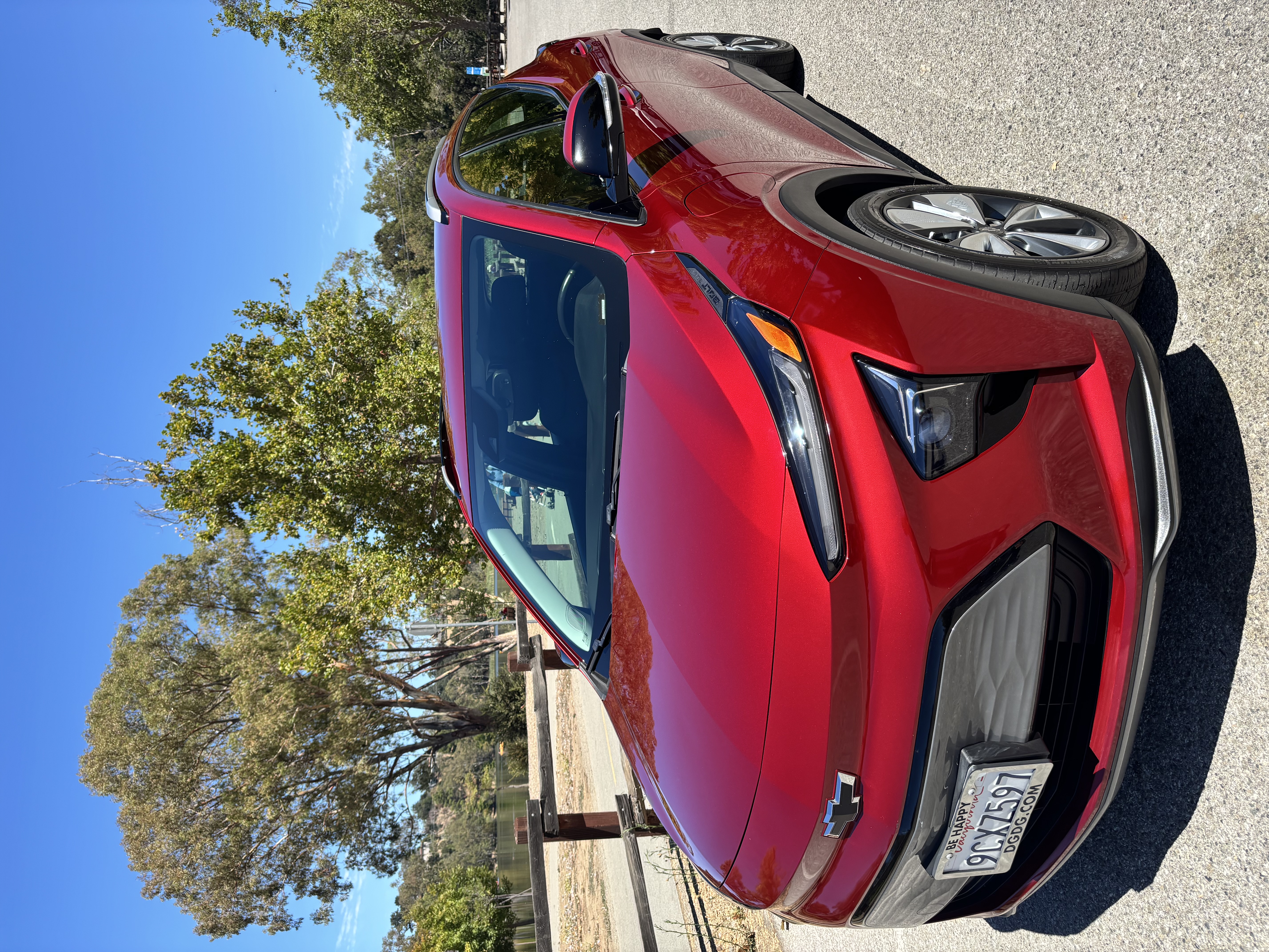 Used 2022 Chevrolet Bolt EUV LT w/ Convenience Package FWD image 4