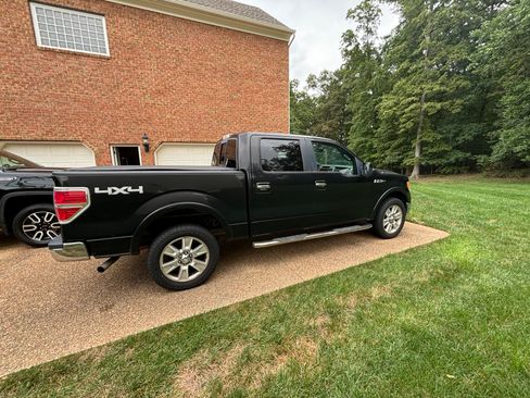 Used 2010 Ford F150 Lariat AWD/4WD image 2