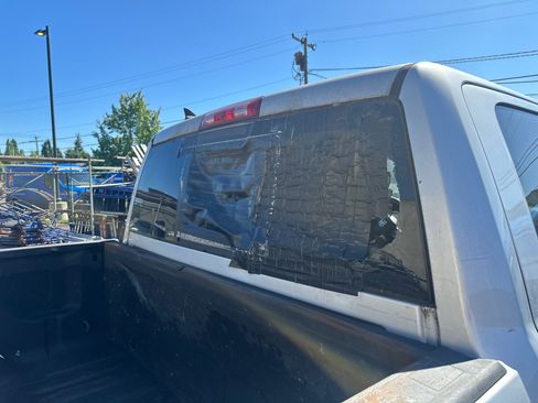 Used 2014 RAM 1500 Outdoorsman image 4