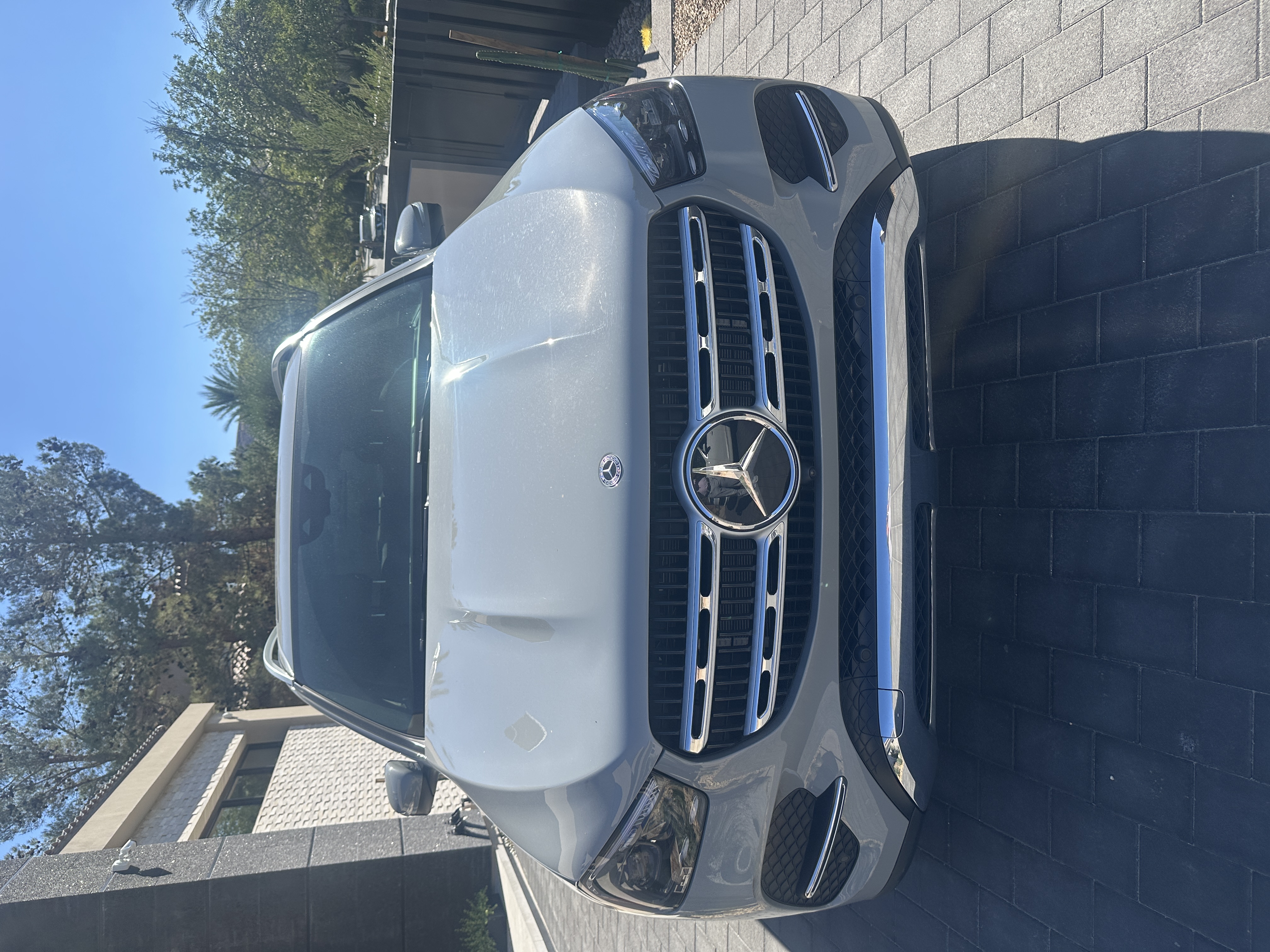 Used 2024 Mercedes-Benz GLE 450e 4MATIC image 6