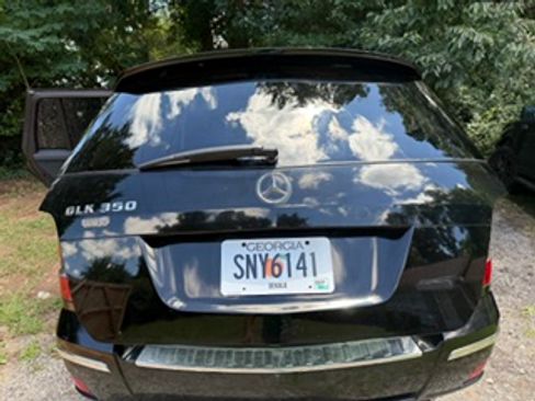 Used 2010 Mercedes-Benz GLK 350 2WD image 23