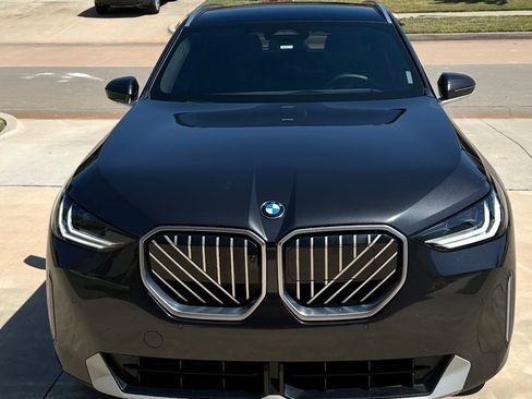 Used 2025 BMW X3 xDrive30i w/ Premium Package AWD/4WD image 4