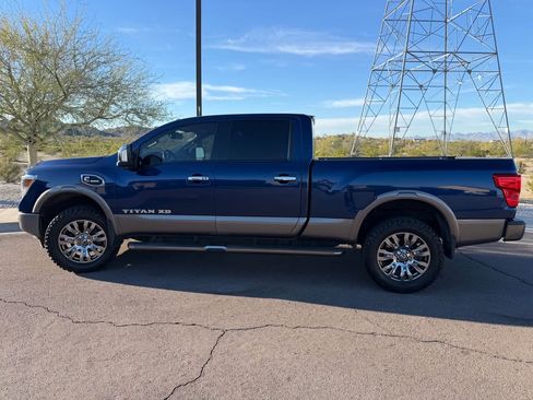 Used 2016 Nissan Titan Platinum Reserve image 9