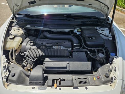 Used 2013 Volvo C70 T5 FWD image 22