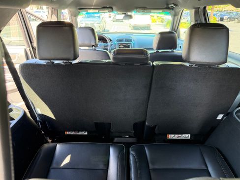Used 2016 Ford Explorer Limited w/ Equipment Group 301A image 14