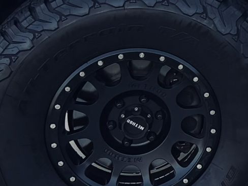 Used 2019 Ford F150 Raptor w/ Equipment Group 802A Luxury AWD/4WD image 4