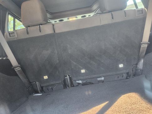 Used 2017 Jeep Wrangler Unlimited Sport w/ Quick Order Package 24S image 8