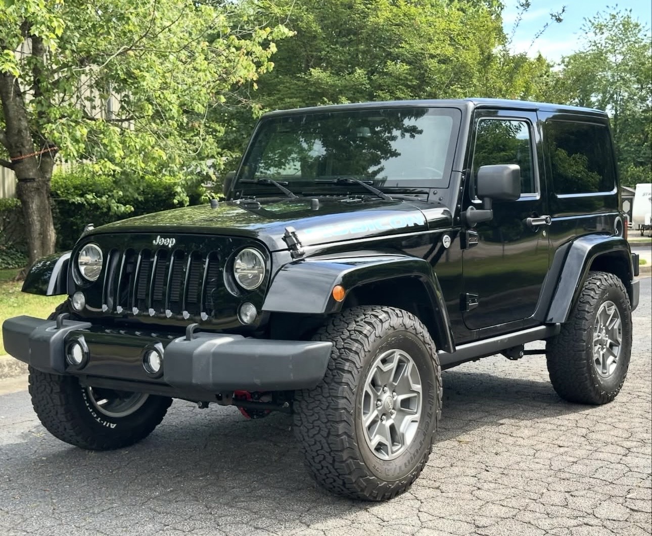 Used 2015 Jeep Wrangler Rubicon w/ Power Convenience Group AWD/4WD image 1