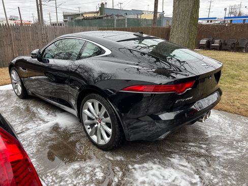 Used 2016 Jaguar F-TYPE Coupe image 15