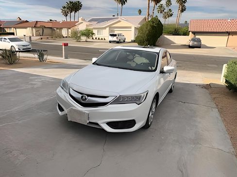Used 2018 Acura ILX image 5
