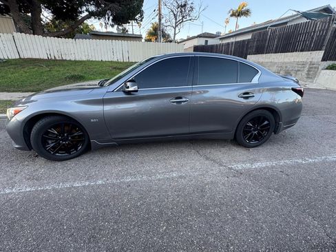 Used 2016 INFINITI Q50 3.0t Premium w/ 3.0T Premium Plus Package image 4