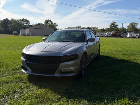 Used 2018 Dodge Charger GT AWD/4WD image 1