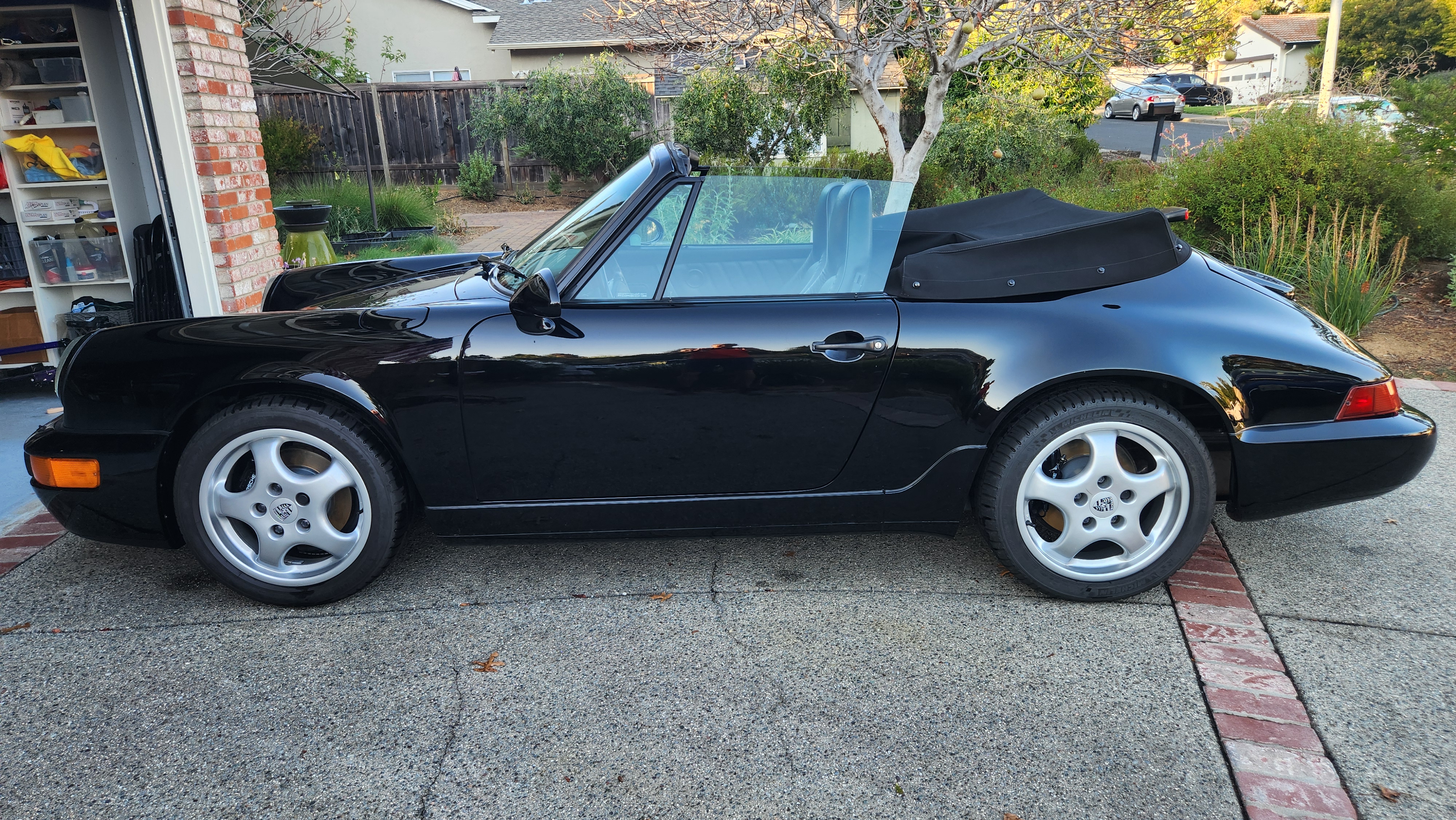 Used 1993 Porsche 911 Carrera RWD image 6