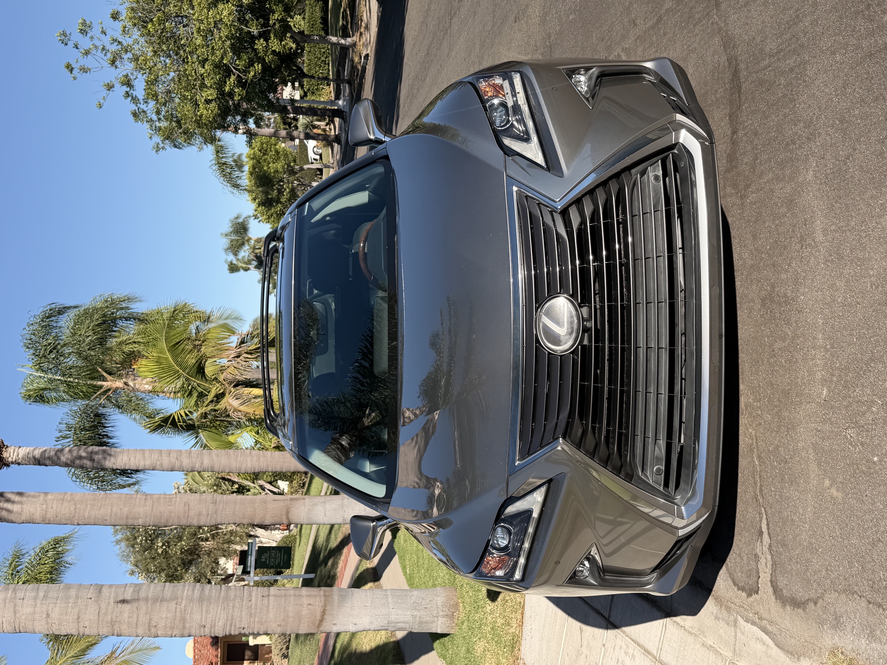 Used 2019 Lexus RX 450h AWD w/ Navigation Package image 2