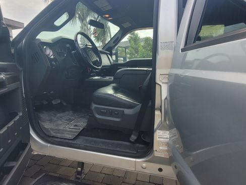 Used 2014 Ford F350 Platinum image 6