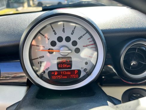 Used 2009 MINI Cooper Clubman S image 12