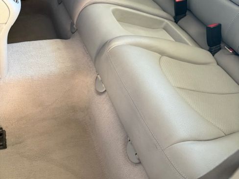 Used 2005 Mercedes-Benz CLK 320 Coupe image 17