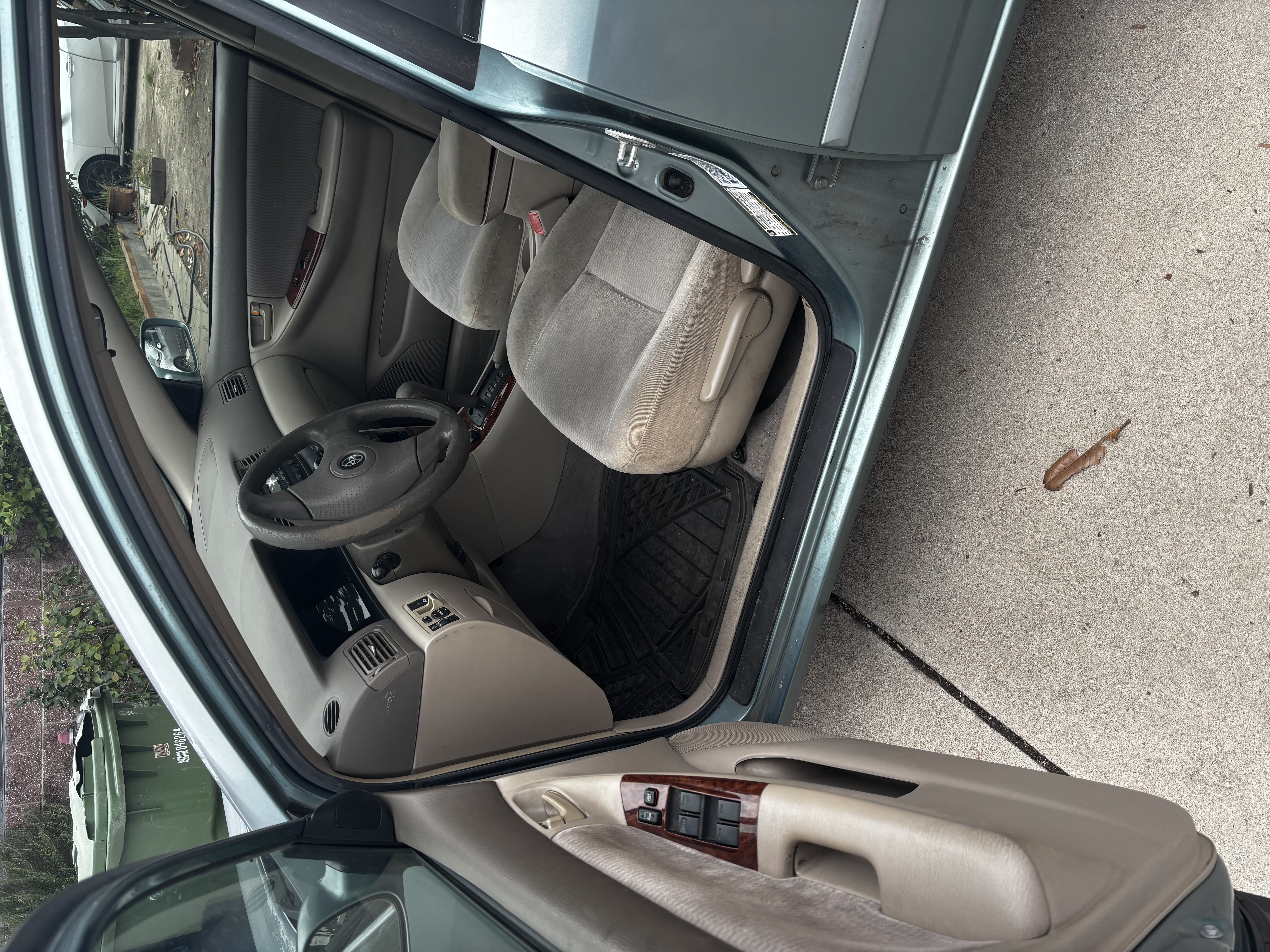 Used 2006 Toyota Corolla LE FWD image 12