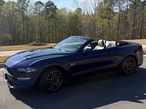 Used 2019 Ford Mustang GT Premium image 10