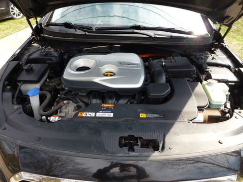 Used 2017 Hyundai Sonata SE image 9