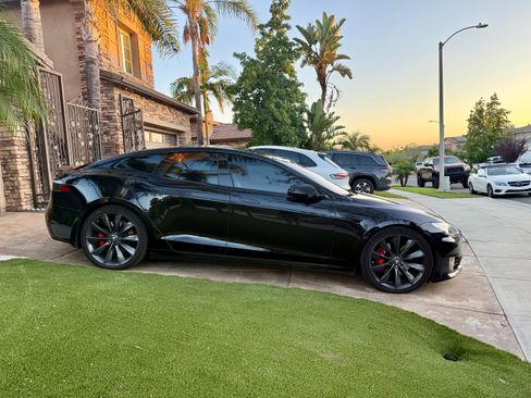 Used 2017 Tesla Model S P100D AWD/4WD image 2