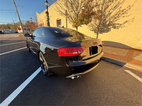Used 2012 Audi A5 2.0T Premium Plus image 8