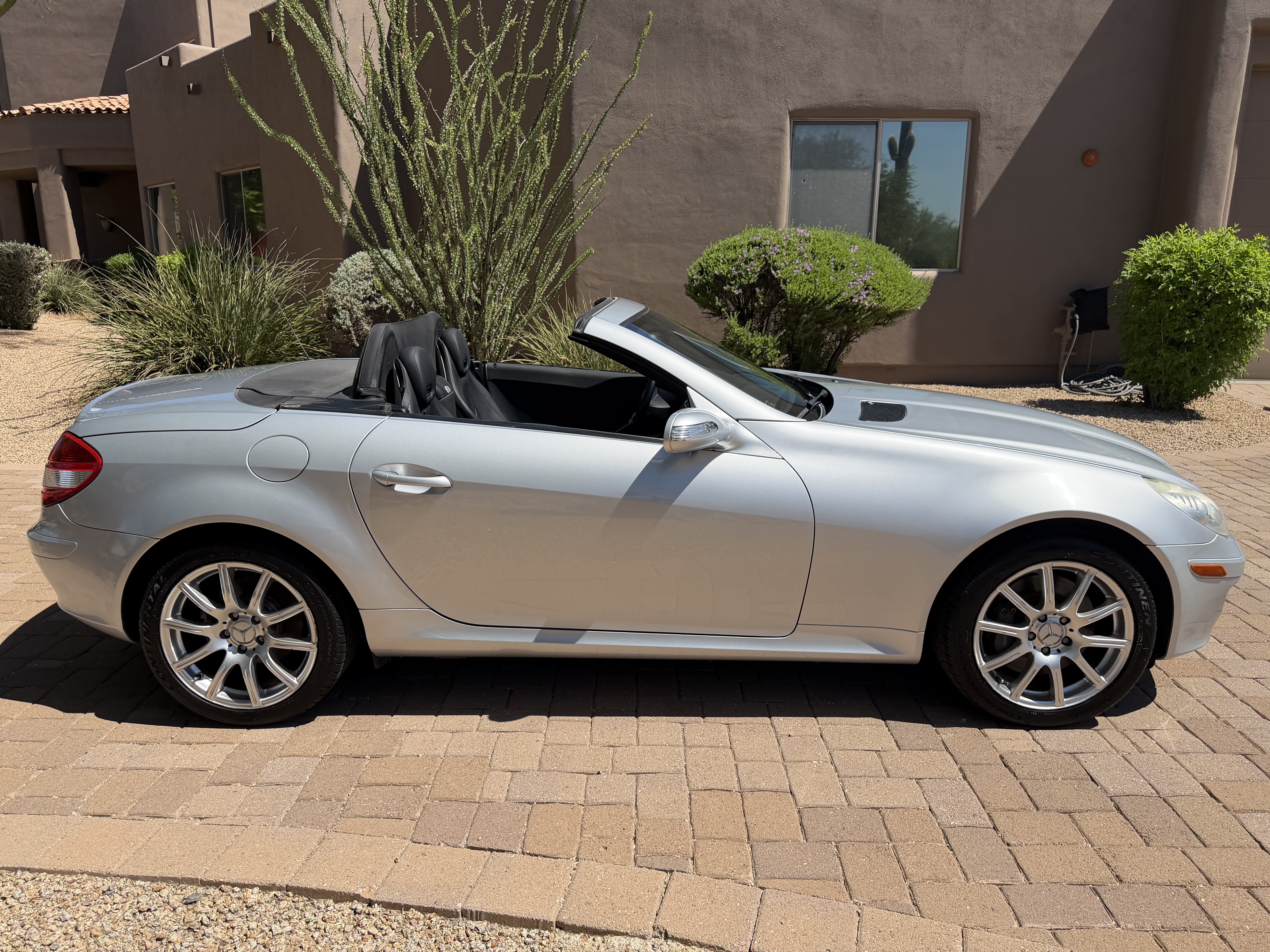 Used 2006 Mercedes-Benz SLK 350 image 6