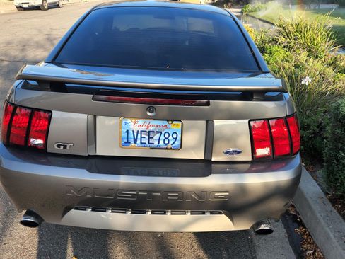 Used 2001 Ford Mustang GT Premium image 6