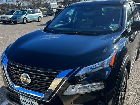 Used 2021 Nissan Rogue SV AWD/4WD image 5