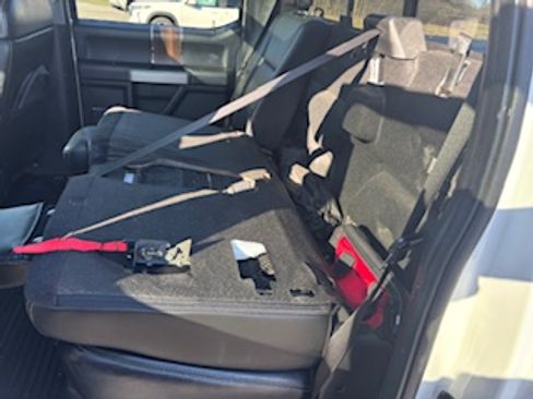 Used 2017 Ford F150 Lariat image 13